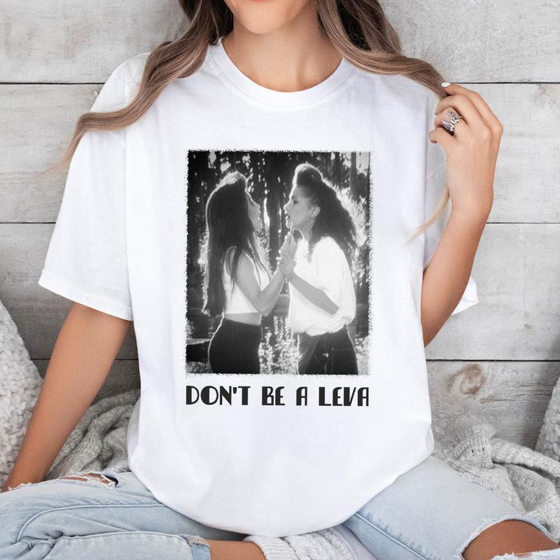 Vintage Movie T-Shirt – Classic Film Graphic Tee, Old Movie Shirt