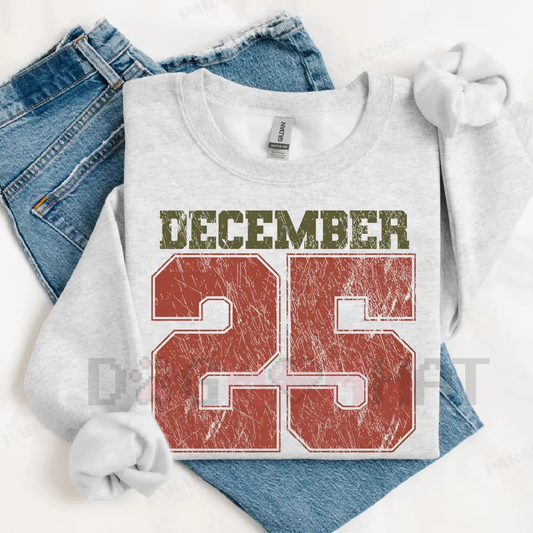 Retro December 25th Christmas Crewneck Sweatshirt – Cozy Holiday Winter Sweater Gift