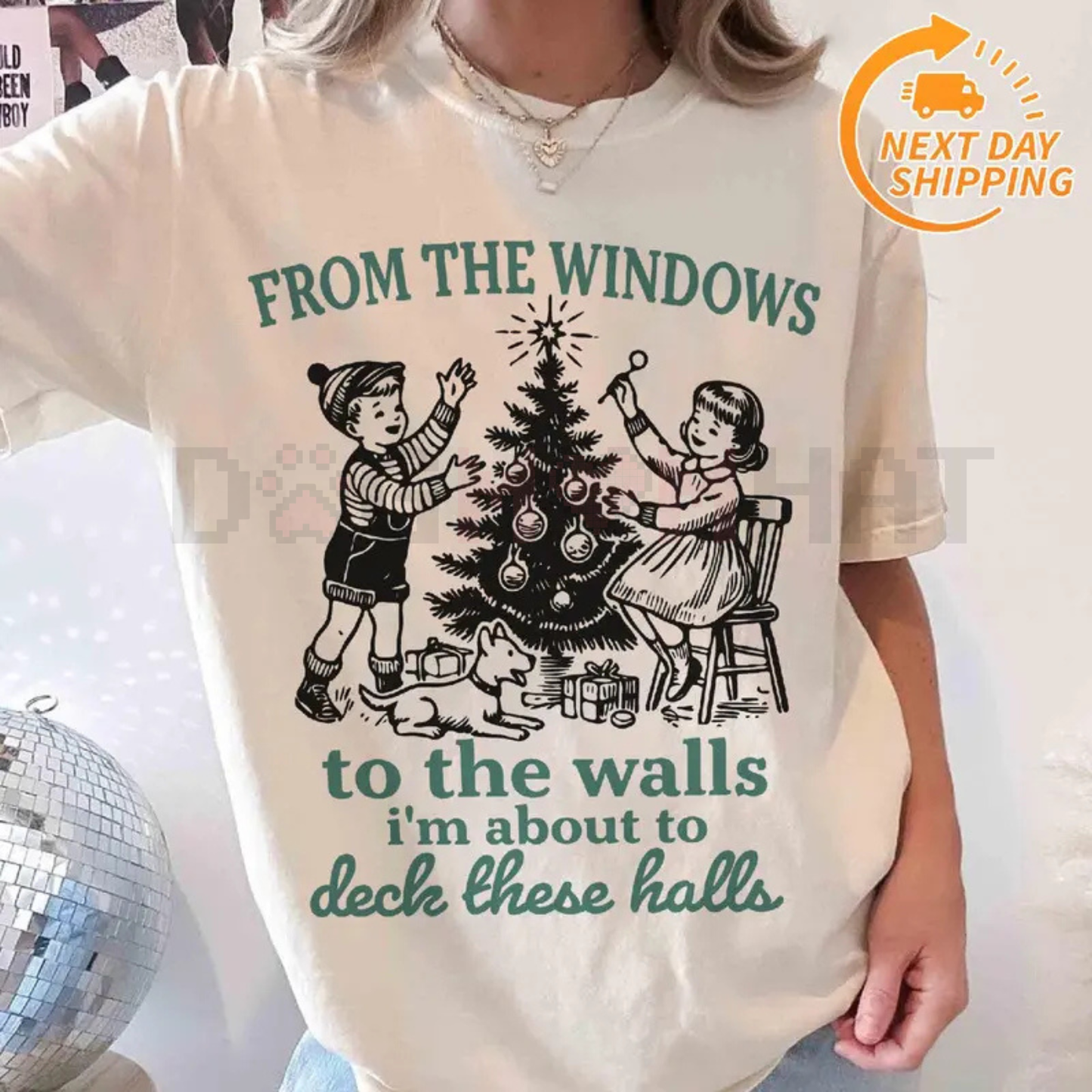 "I'm About To Deck These Halls" Shirt – Vintage Funny Christmas Sweatshirt