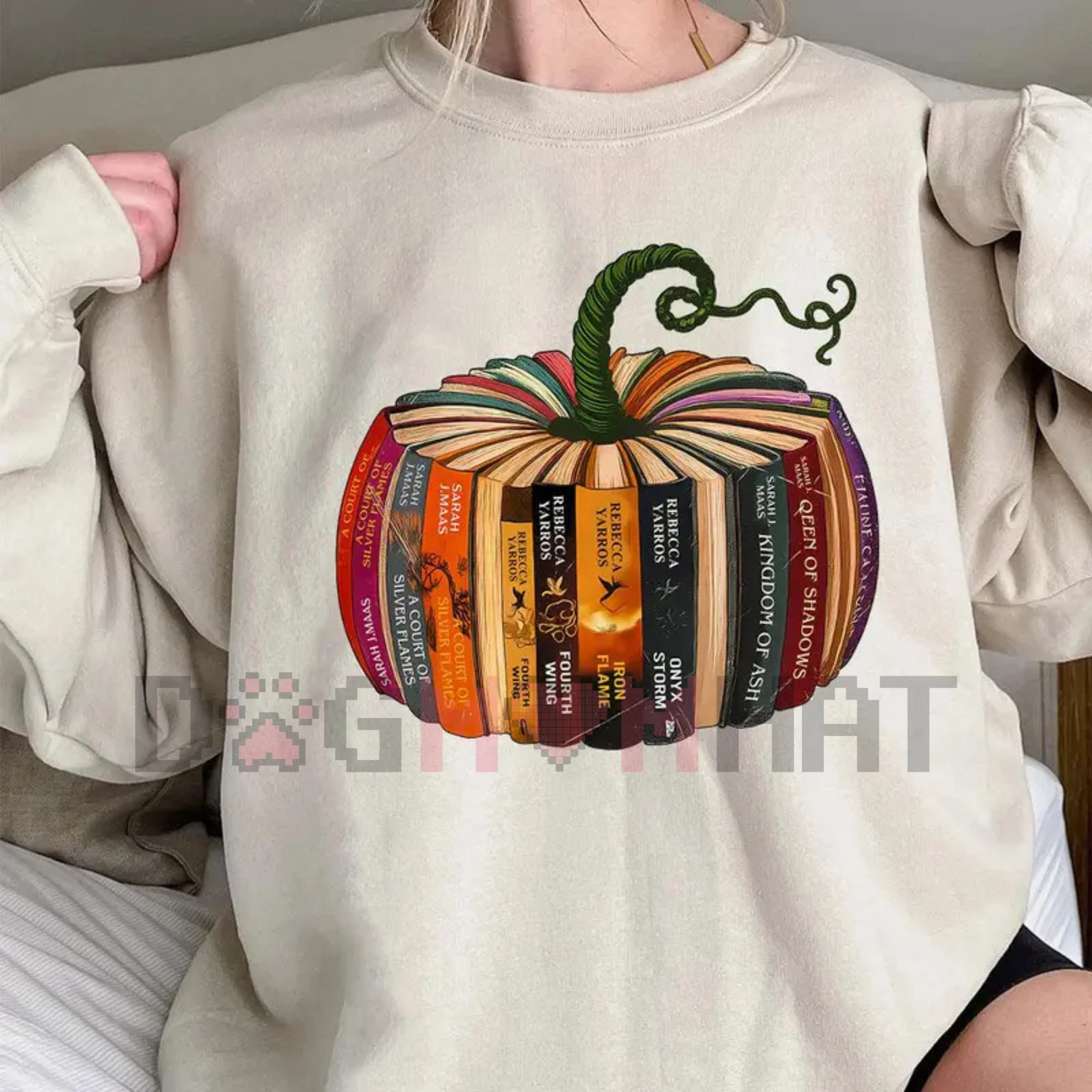 Fourth Wing Book Pumpkin Shirt – Spooky Dragon Lover Tee, Iron Flame & Onyx Storm Fan Top, Perfect Bookish Gift