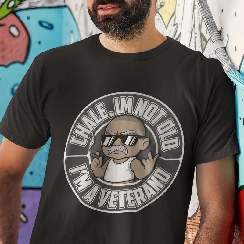 "I'm Not Old, I'm Classic" T-Shirt – New 2025 Summer Men's 100% Cotton, Short-Sleeve, Funny Quote Tee