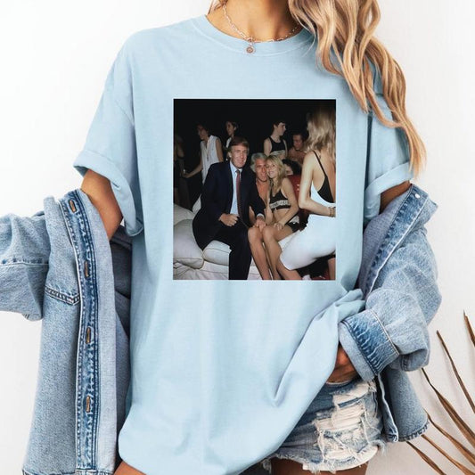 1977 Throwback Party Photo T-Shirt – Vintage-Style Political Pop Culture Meme Tee - Dogmomhat