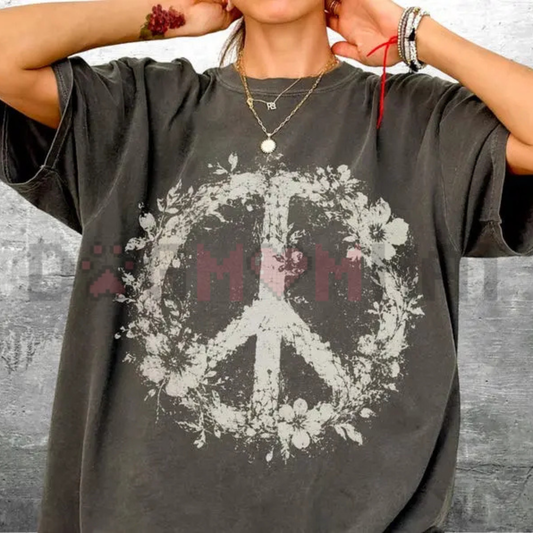 Retro Boho Floral Peace Sign Graphic Tee - Vintage Botanical Flower Soft Cotton Unisex Oversized Aesthetic T-Shirt