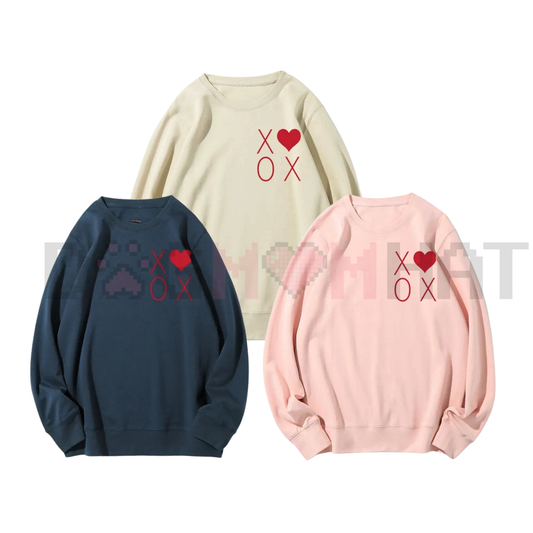 Minimalist XOXO Fine Line Heart Sweatshirt