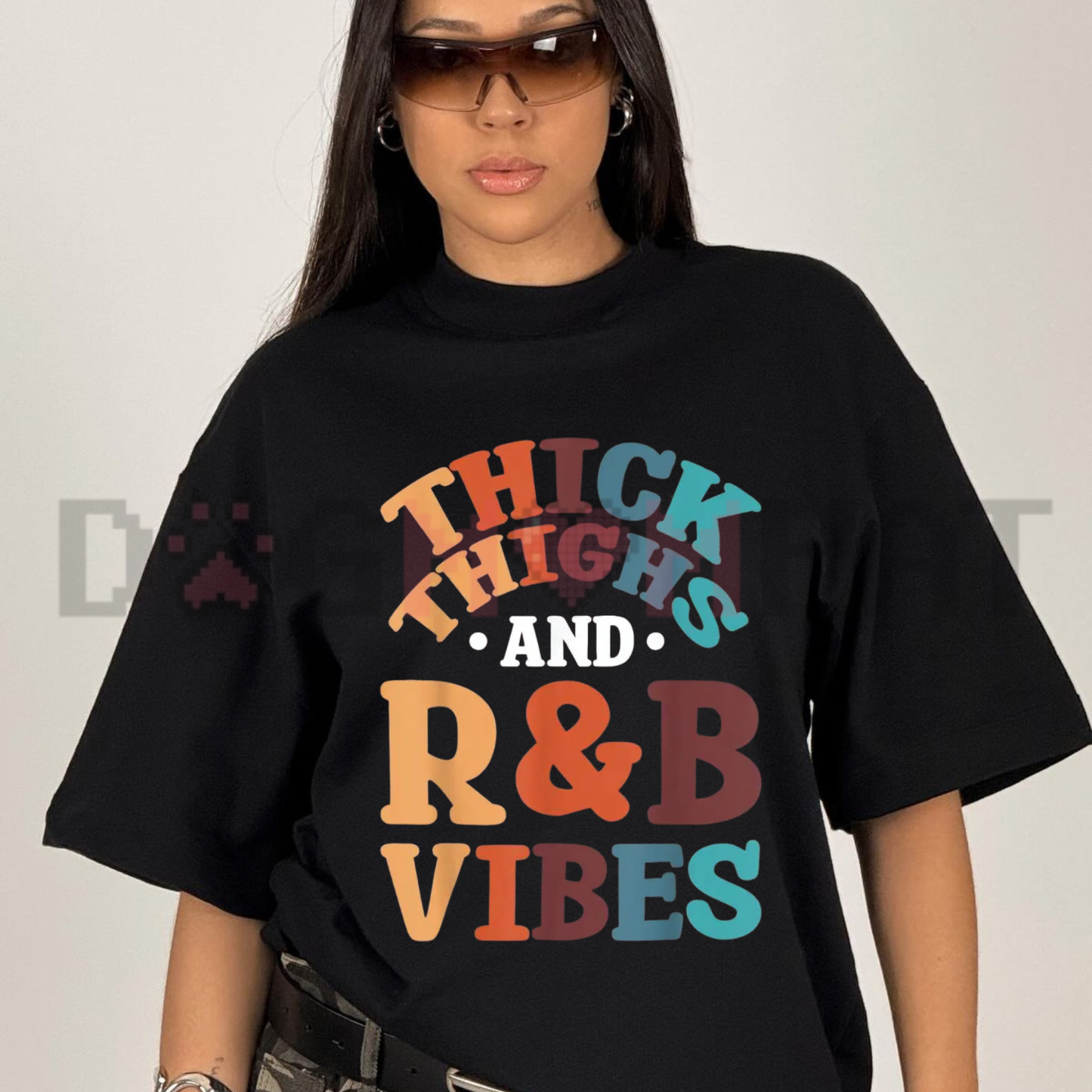 Retro 90s R&B Music Vibes Graphic Tee - Thick Thighs Body Positivity Vintage Cotton Unisex T-Shirt