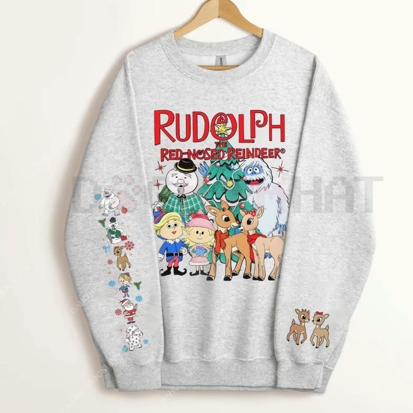 Nostalgic Rudolph Reindeer Crewneck – Unisex Christmas Jumper with Unique Sleeve Graphic