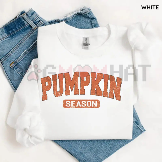 Vintage Pumpkin Patch Autumn Glow Crewneck - Retro Fall Season Oversized Spooky Pullover Sweatshirt