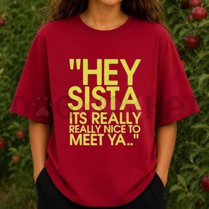 Hey Sista Graphic Tee – Empowering Vintage Sisterhood Short-Sleeve Shirt