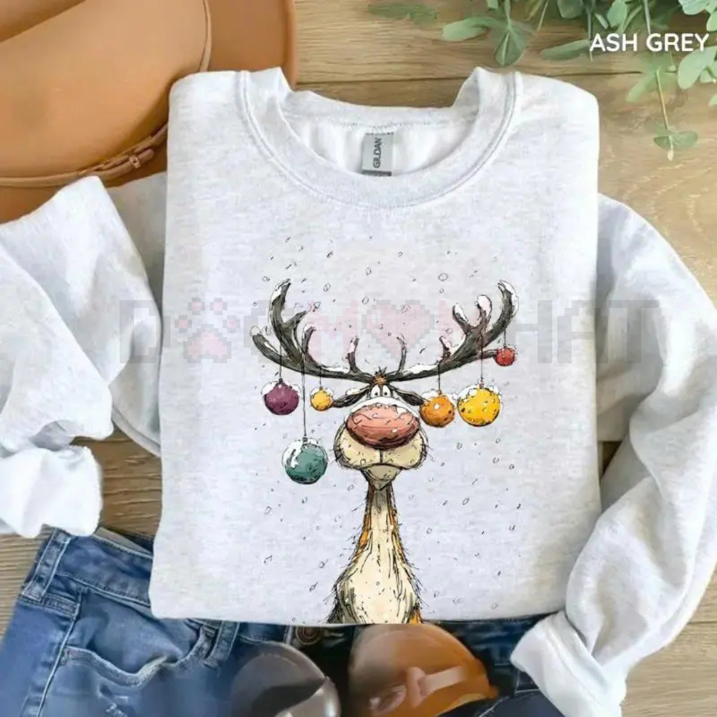 Vintage Reindeer Christmas Crewneck – Cute Retro Reindeer Pullover