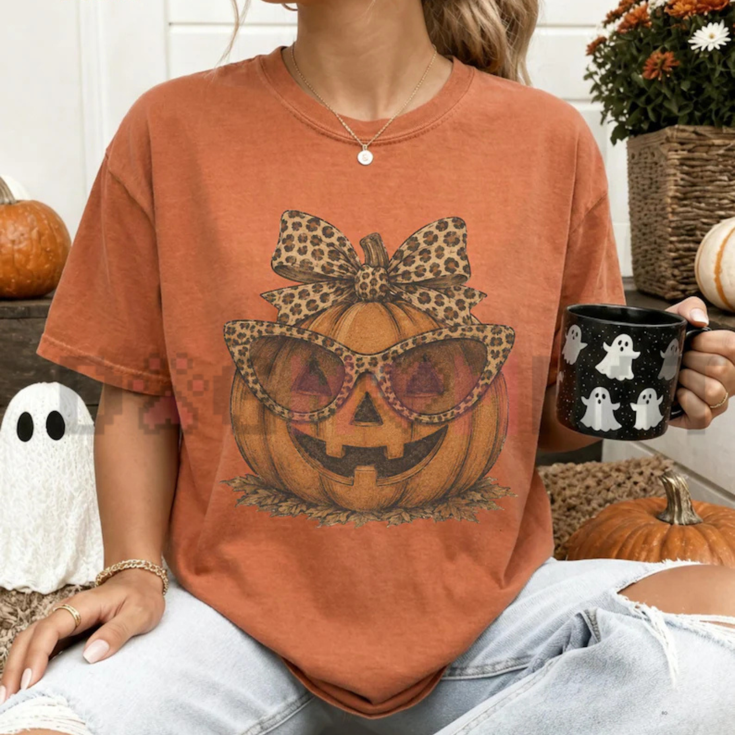 Comfort Colors® Fall Halloween Leopard Pumpkin T-Shirt - Retro Jack-o'-Lantern Graphic Tee