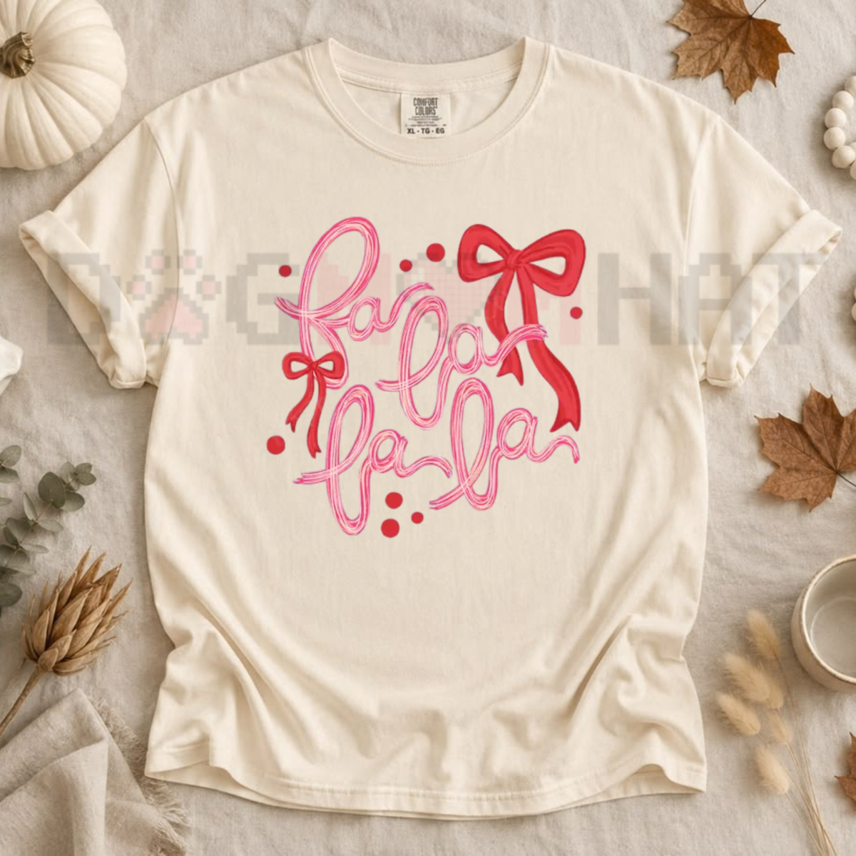 Festive Friction Tee – "Fa La La" Trendy Retro Christmas Graphic Shirt
