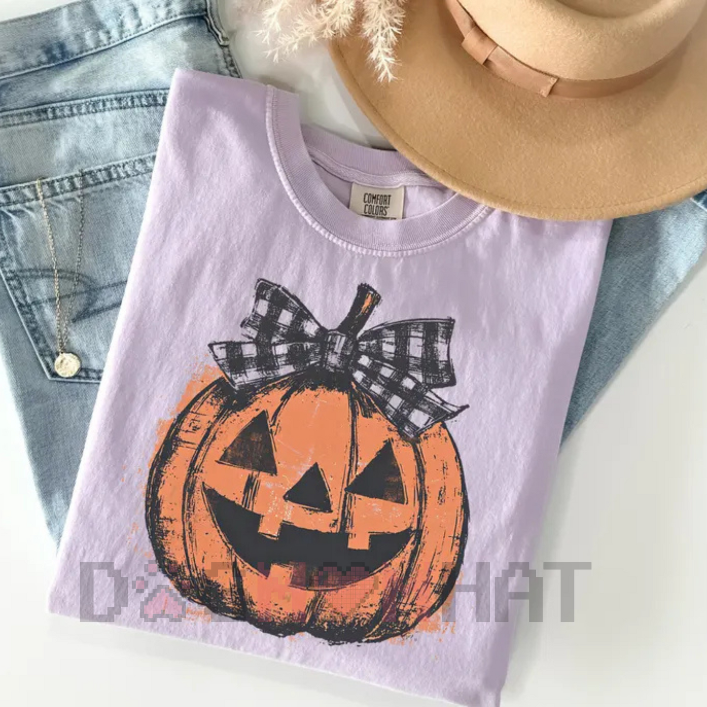 Comfort Colors® Jack o' Lantern Shirt – Preppy Coquette Halloween T-Shirt, Women's Pumpkin Bow Tee