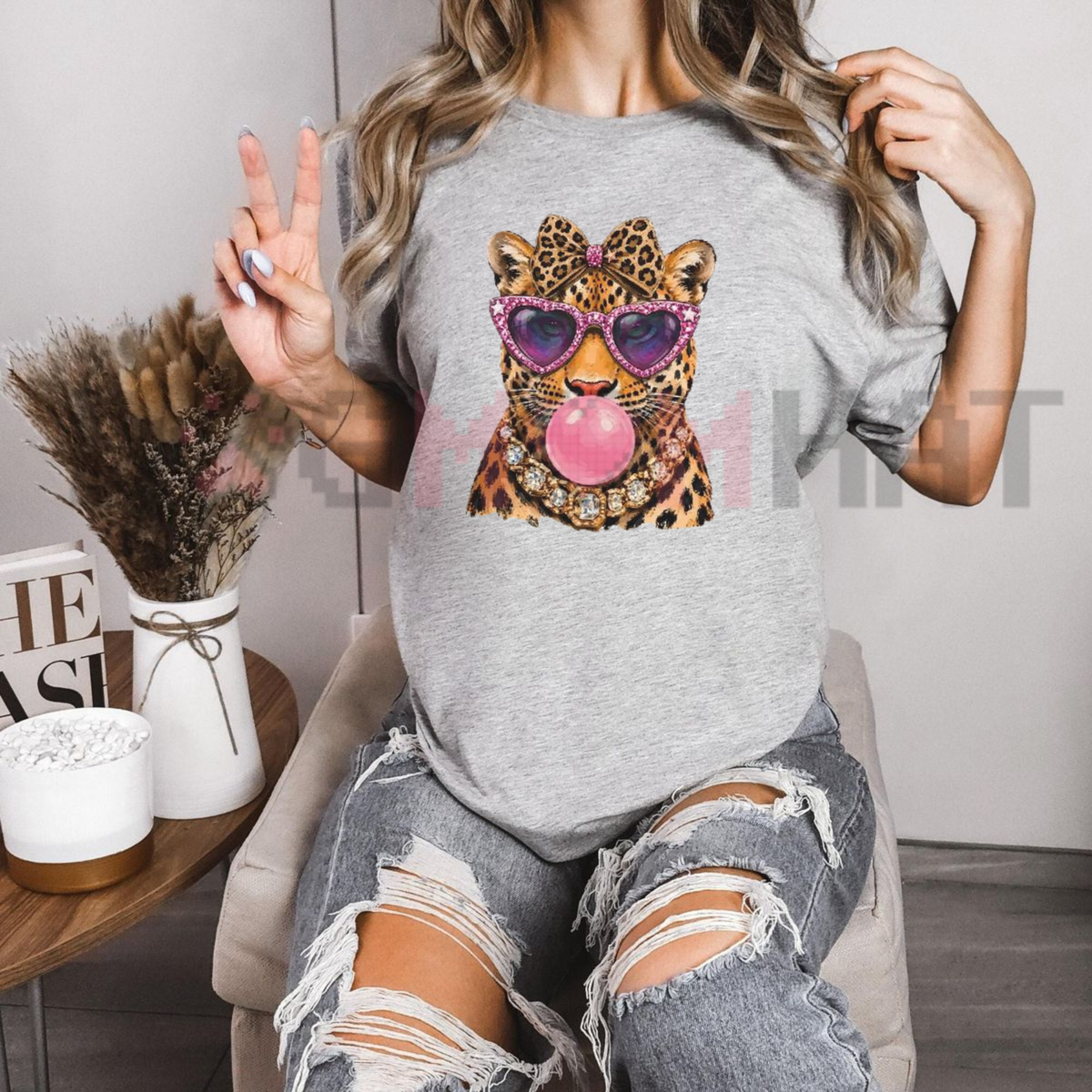 Glam Tiger Bubble Gum Y2K Graphic T-Shirt