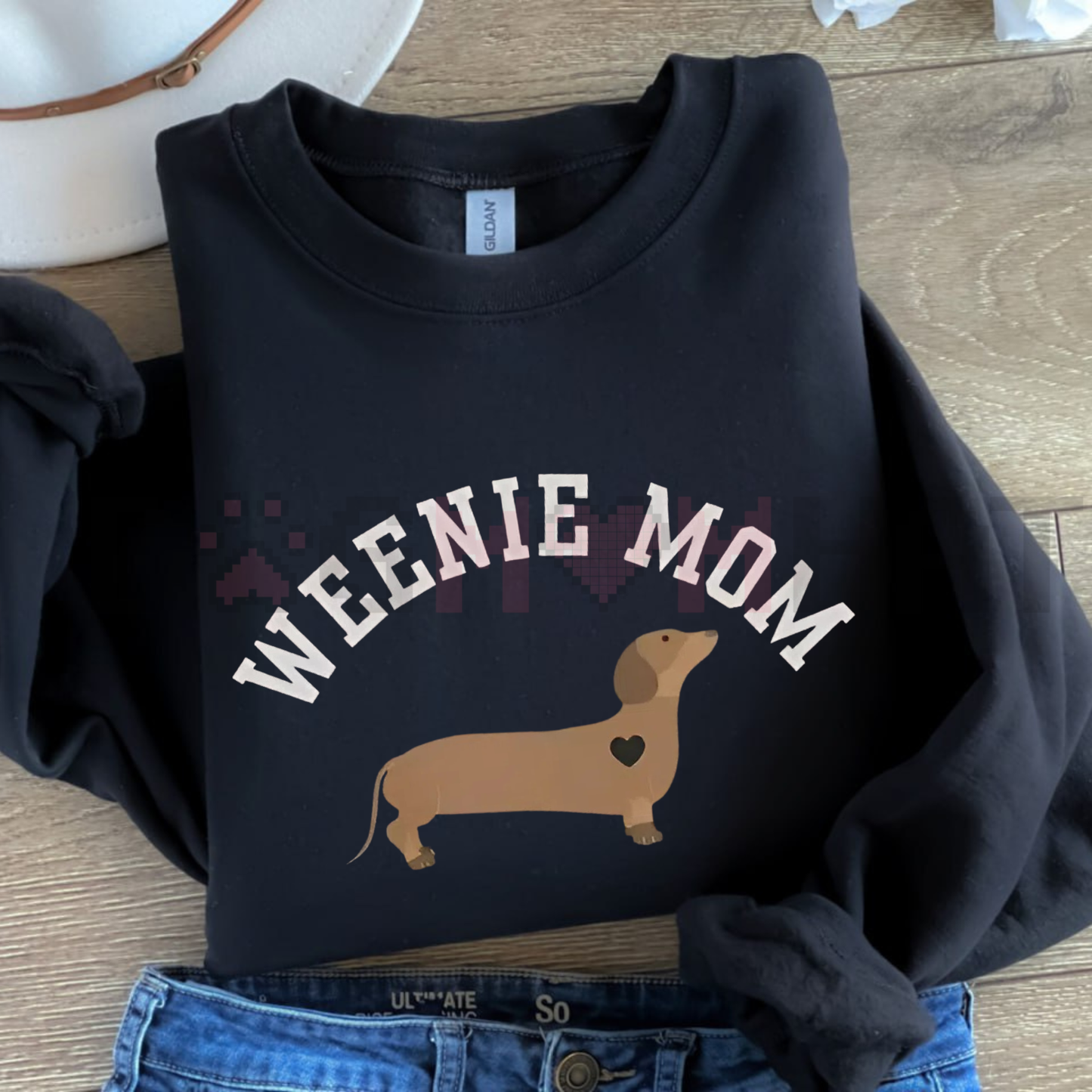 Dachshund Sweatshirt – Retro Weenie Mom Crewneck