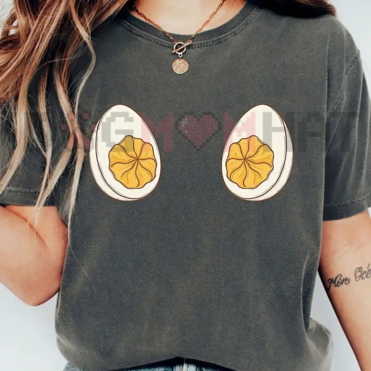 Inappropriate Deviled Eggs Thanksgiving and Christmas Funny Graphic T-Shirt