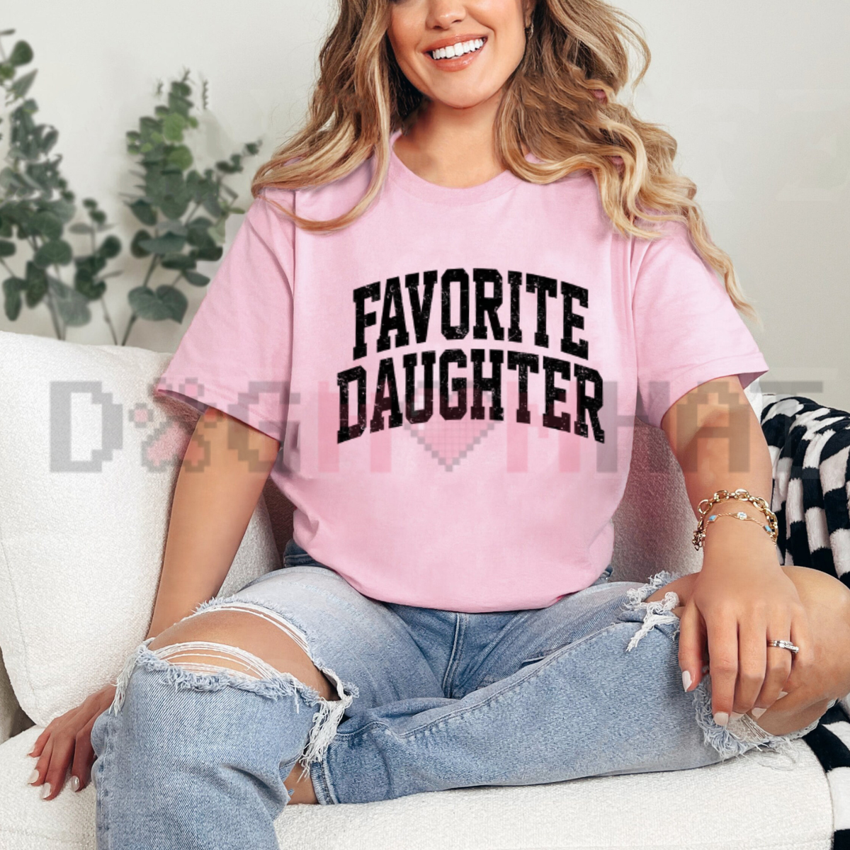Awesome Favorite Daughter Vintage Retro Graphic T-Shirt