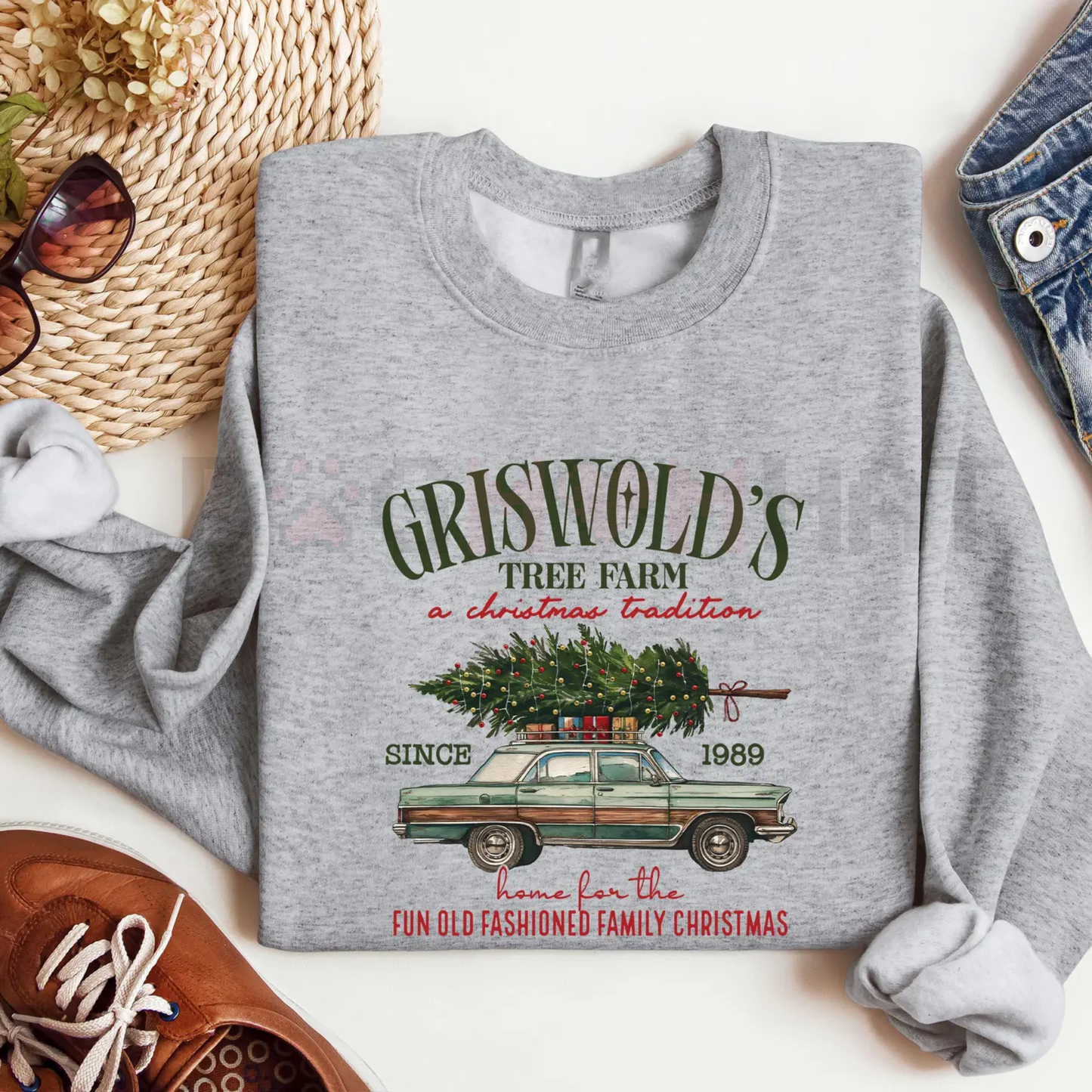 Clark Griswold Tree Chaos Sweatshirt – National Lampoon's Fan Gift