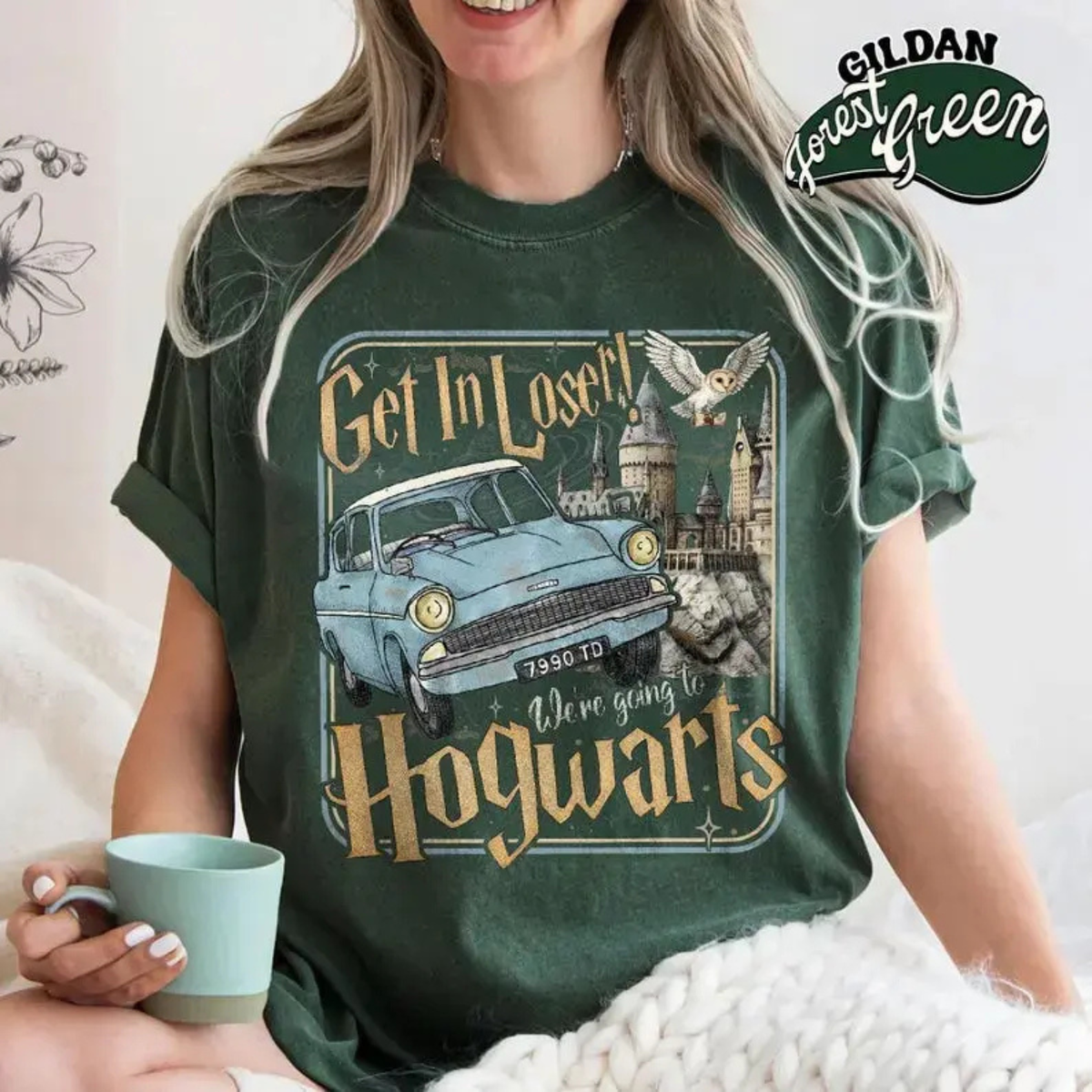 Parke Horizon Tee – Vintage Flying Car Wizard School Graphic T-Shirt