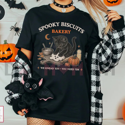 Spooky Biscuits Bakery Halloween T-Shirt – Funny Black Cat Baking Graphic Tee