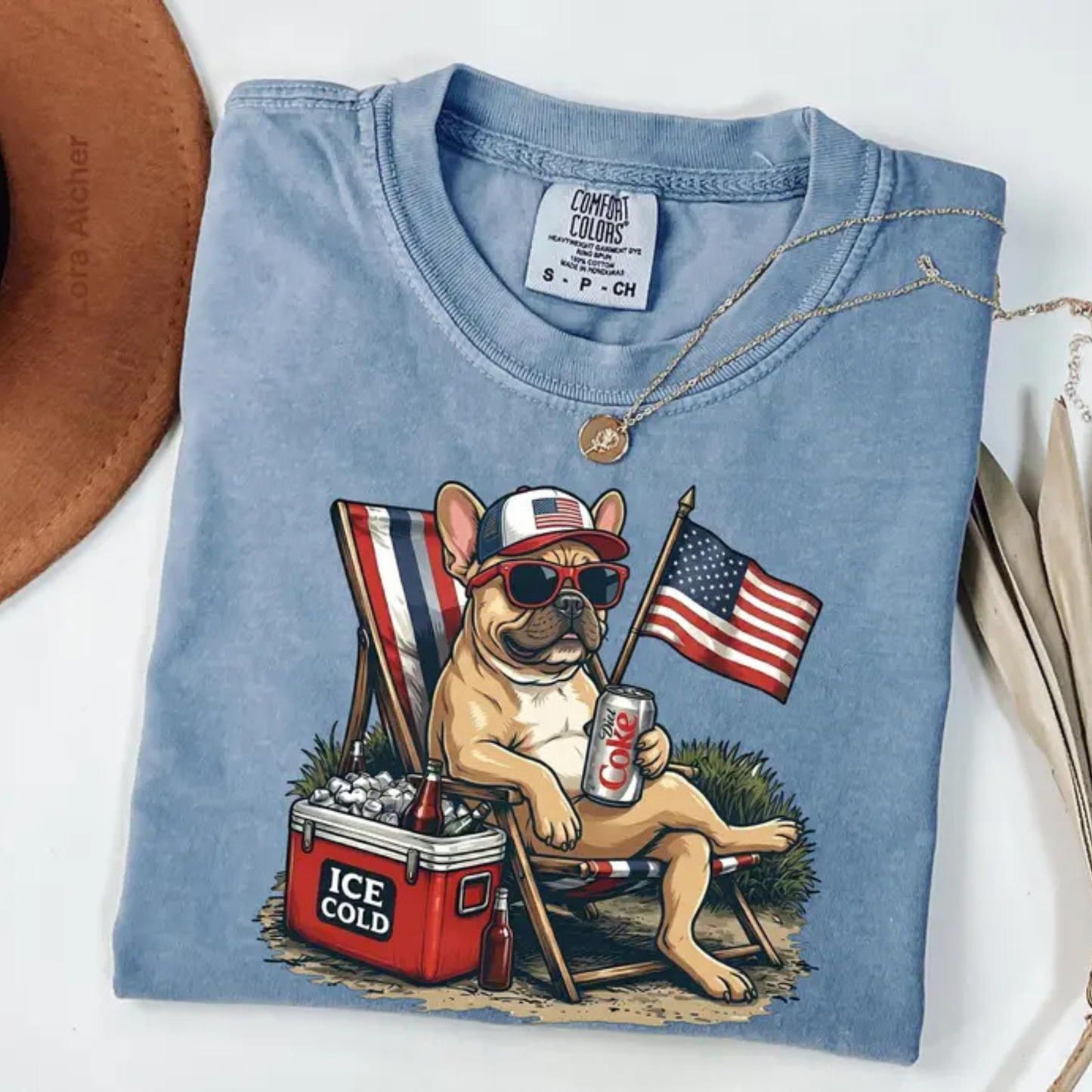 Funny 4th of July Dog Shirt – Retro Labrador & Dachshund Drinking Diet Coke Tee