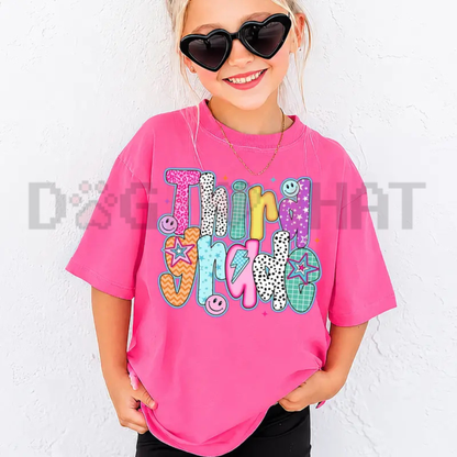Bow & Checkers First Day Fashion Tee - Preppy Coquette Back to School Grade Unisex Youth & Teacher Shirt