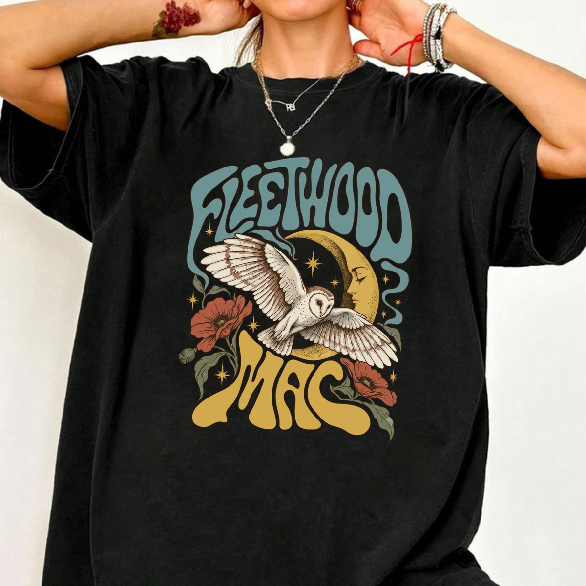 Fleetwood Mac Celestial Owl Vintage 70s Rock Band Graphic T-Shirt