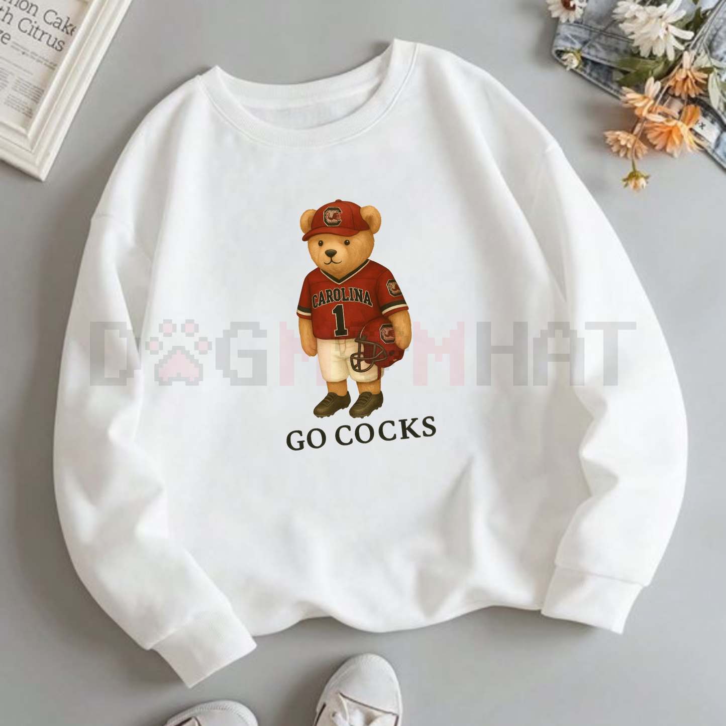 All Team College Football Teddy Bear Graphic Sweatshirt Pullover – White Vintage Sport Varsity Crewneck