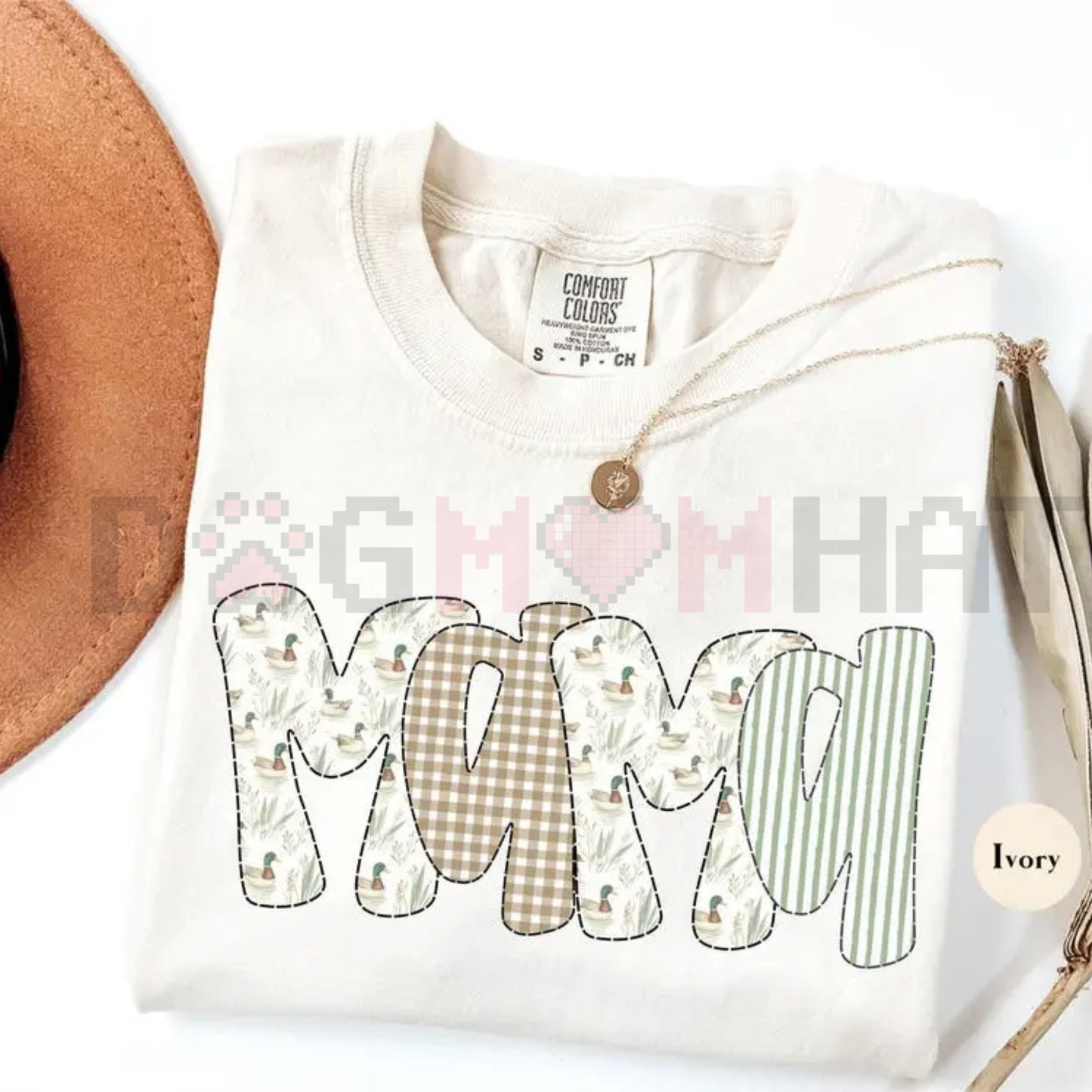 Vintage Mallard Duck Mama Tee – Retro Hunting Mom T-Shirt