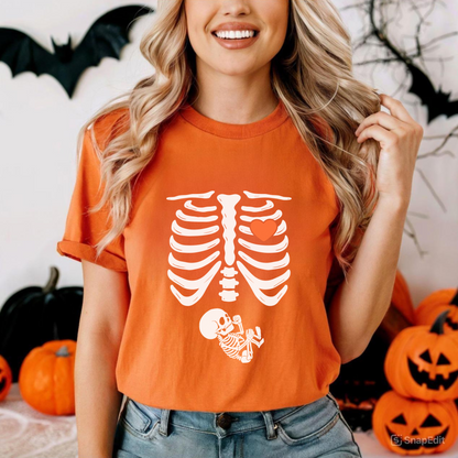 Skeleton Halloween Maternity T-Shirt – Funny Pregnancy Announcement Tee