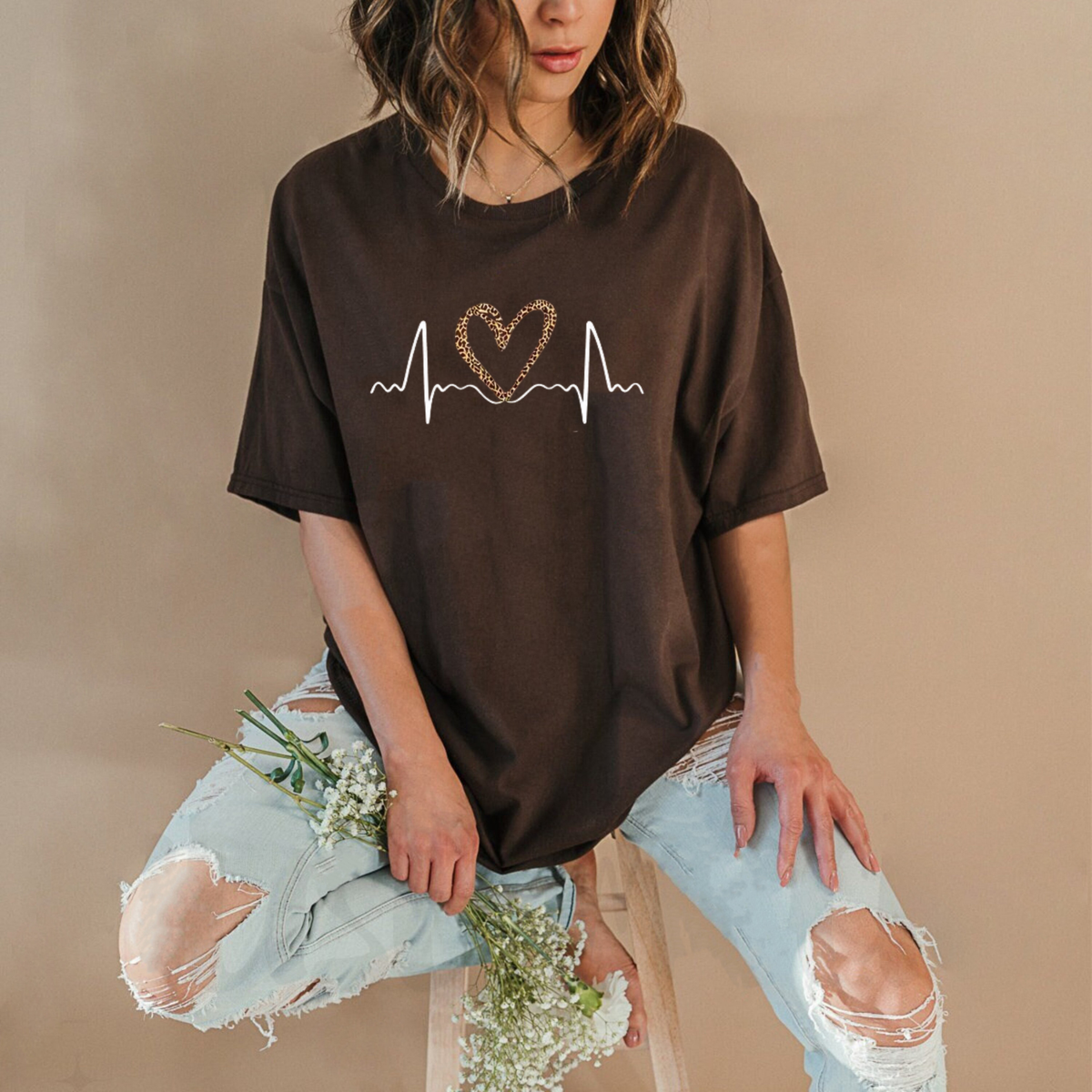 Parke Horizon Tee – Unisex Leopard Heart ECG Graphic T-Shirt