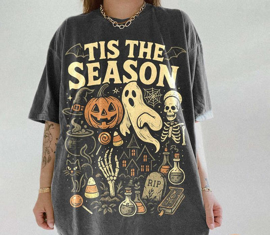 Comfort Colors "Tis The Season" Retro Halloween T-Shirt - Spooky Season Tee - Dogmomhat