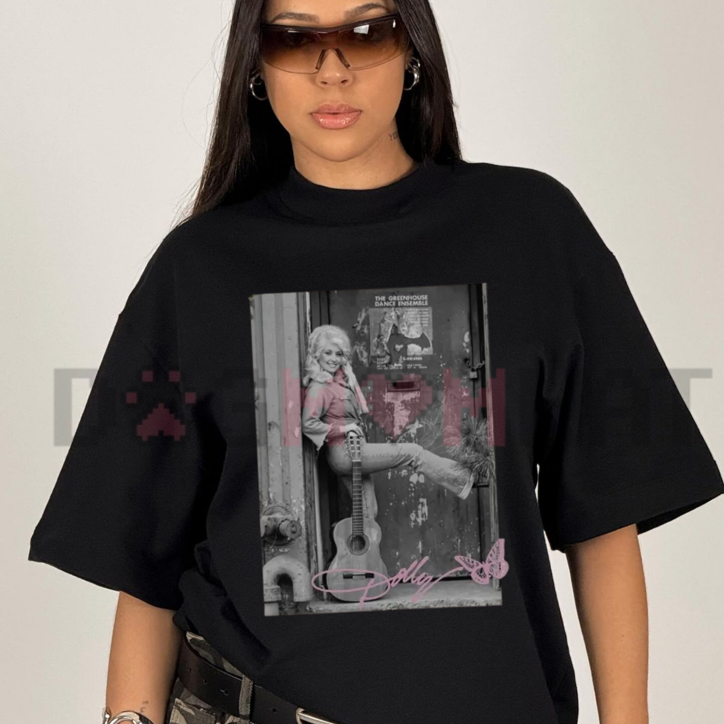 Front view of the Vintage Dolly Parton Retro T-Shirt showing the portrait graphic printed across the chest. - dogmomhat