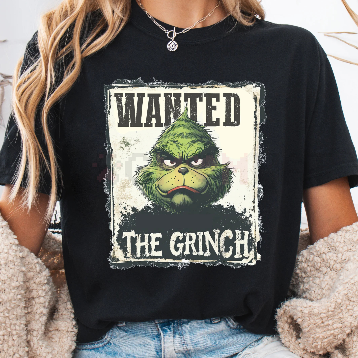 Funny Wanted Grinch Christmas T-Shirt - dogmomhat