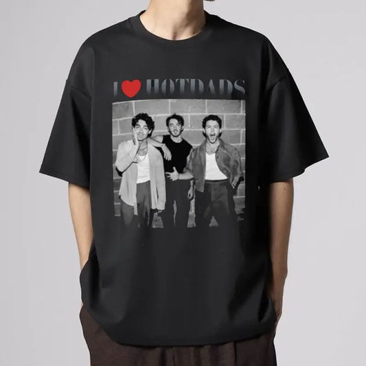 "I Love Hot Dads" Jonas Siblings Tour Tee  - dogmomhat