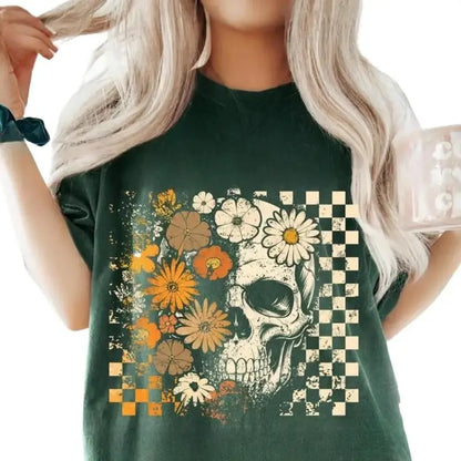 Skull & Flowers Graphic Tee – Vintage Halloween T-Shirt, Retro Aesthetic Oversized Shirt