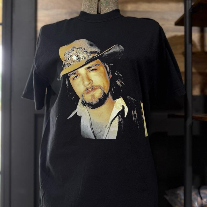 "Mr. Gavinnnnn" T-Shirt – Personalized Name Tee